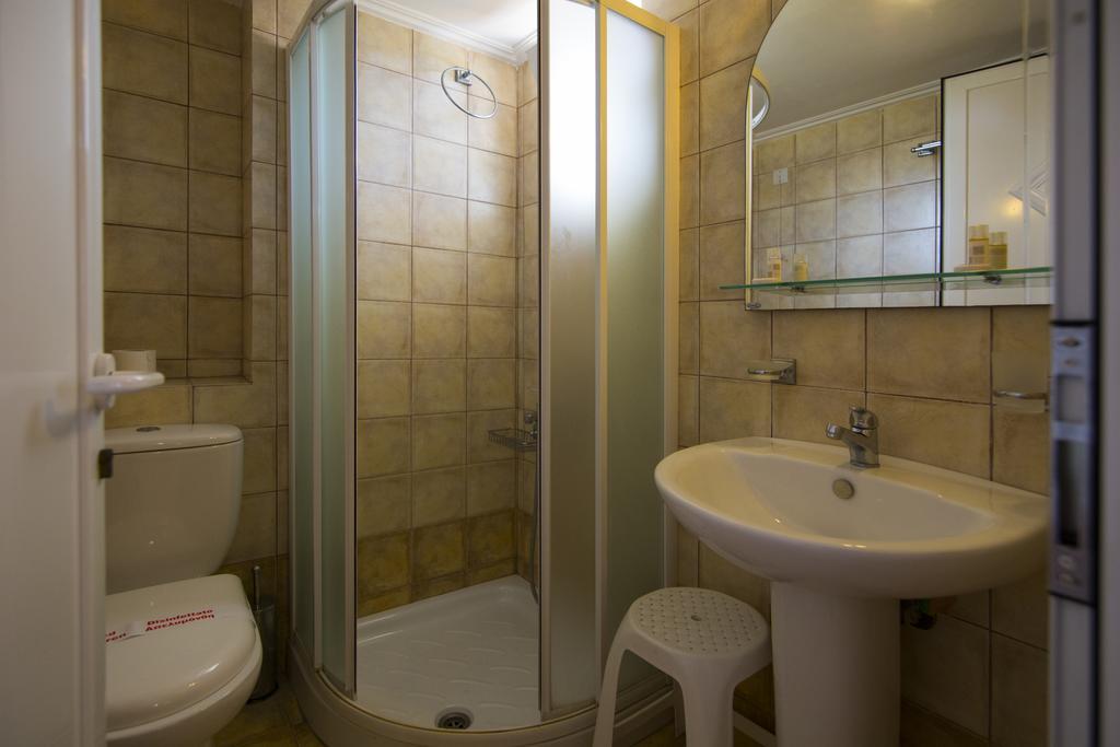 Vakis Aparthotel
